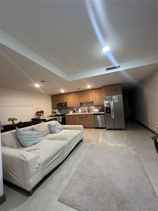 For Rent: $3,000 (4 beds, 3 baths, 1398 Square Feet)