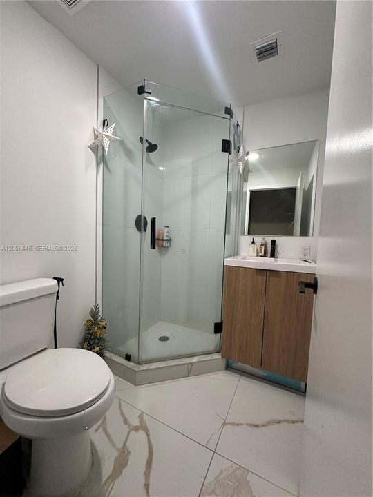 For Rent: $3,000 (4 beds, 3 baths, 1398 Square Feet)