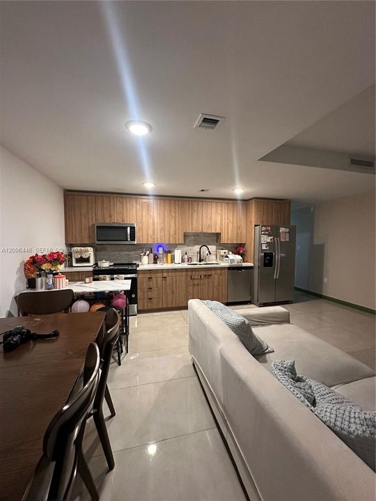 For Rent: $3,000 (4 beds, 3 baths, 1398 Square Feet)