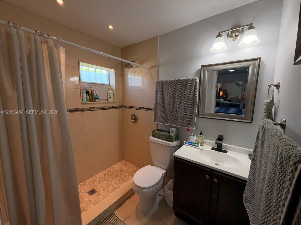 En Venta: $930,000 (0 camas, 0 baños, 1553 Pies cuadrados)