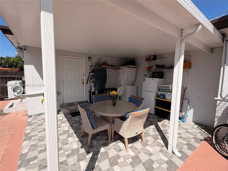 En Venta: $930,000 (0 camas, 0 baños, 1553 Pies cuadrados)