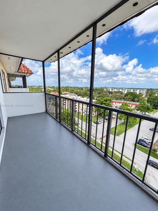 For Rent: $1,650 (2 beds, 1 baths, 783 Square Feet)