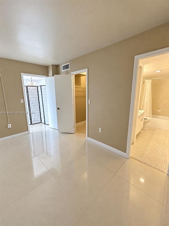For Rent: $1,650 (2 beds, 1 baths, 783 Square Feet)