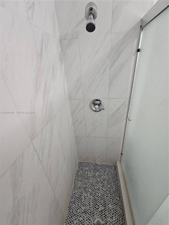 En Renta: $3,500 (4 camas, 3 baños, 1926 Pies cuadrados)