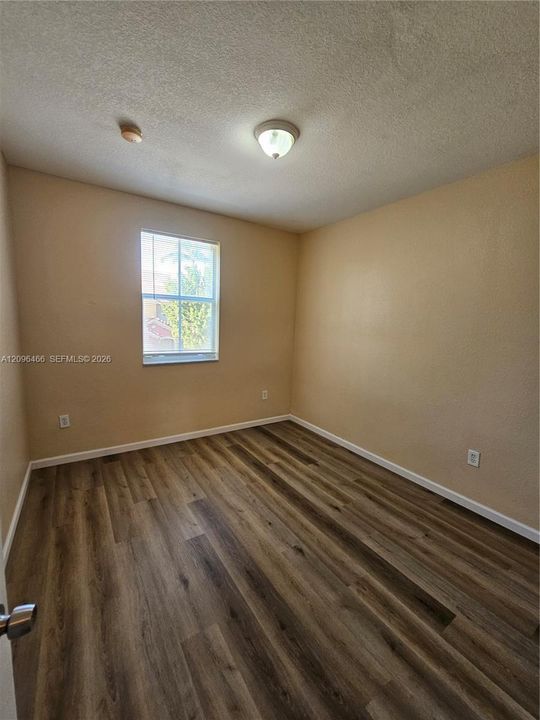 En Renta: $3,500 (4 camas, 3 baños, 1926 Pies cuadrados)