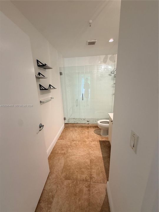 En Renta: $2,500 (0 camas, 2 baños, 960 Pies cuadrados)