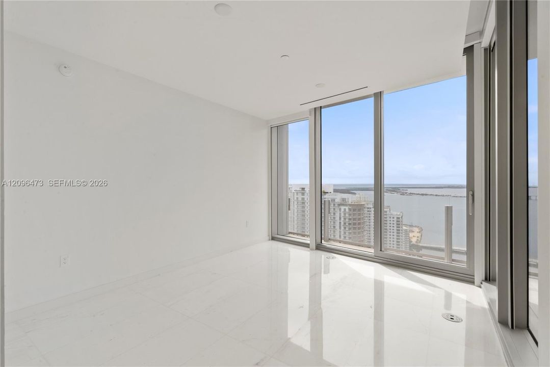 For Rent: $13,500 (2 beds, 3 baths, 1669 Square Feet)