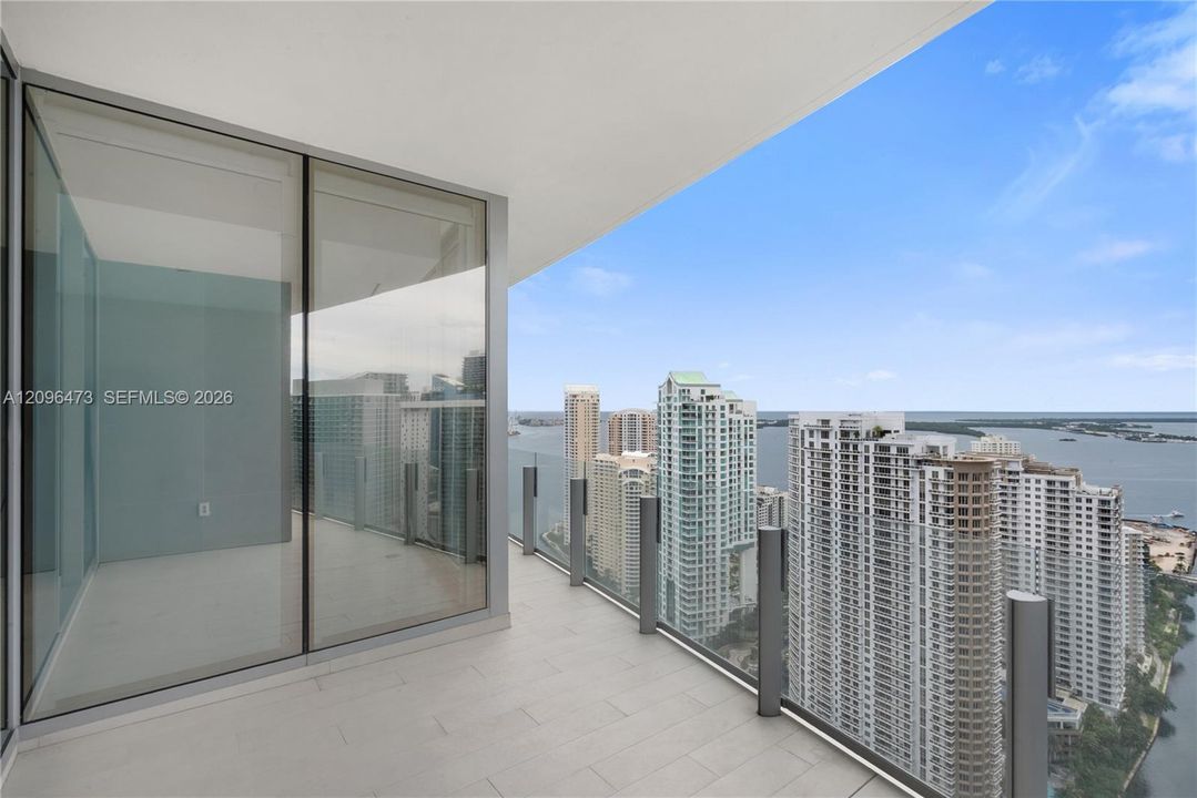 For Rent: $13,500 (2 beds, 3 baths, 1669 Square Feet)