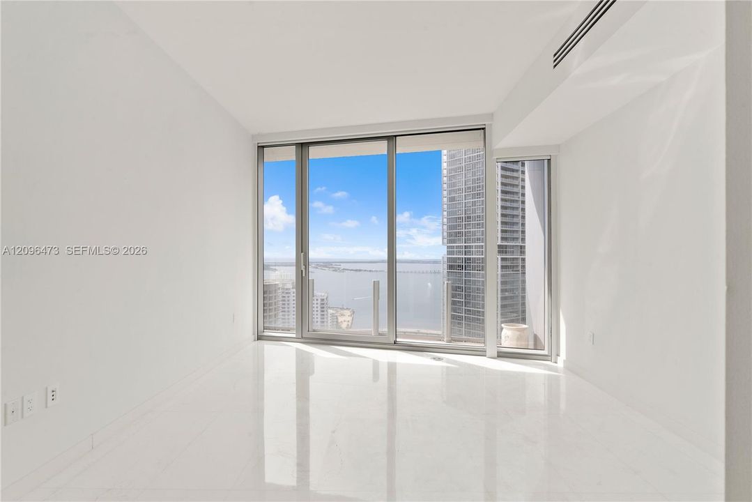 For Rent: $13,500 (2 beds, 3 baths, 1669 Square Feet)