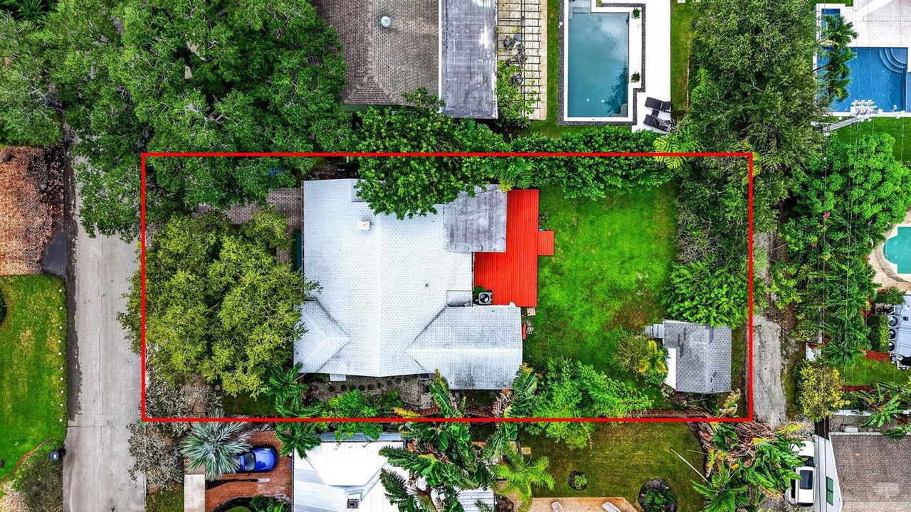 Right by downtown Ft Lauderdale