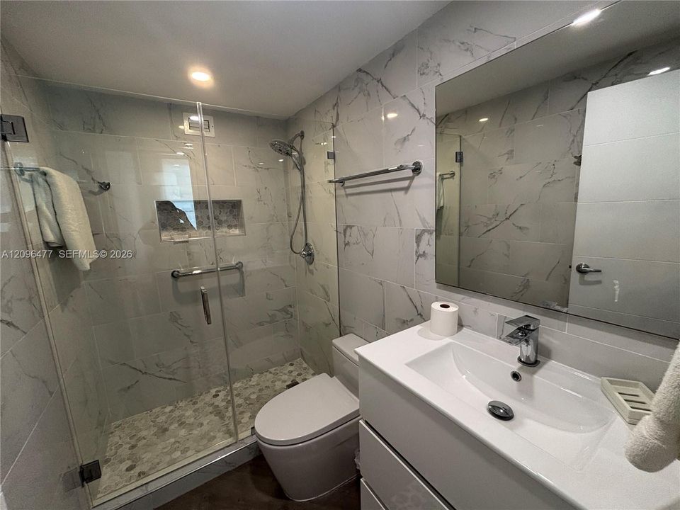En Renta: $3,500 (2 camas, 2 baños, 990 Pies cuadrados)