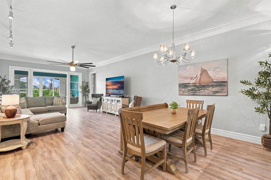 Dining-Living