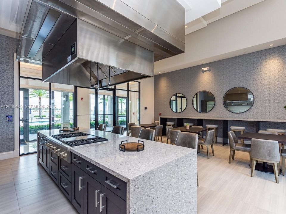 For Rent: $6,490 (3 beds, 2 baths, 2287 Square Feet)