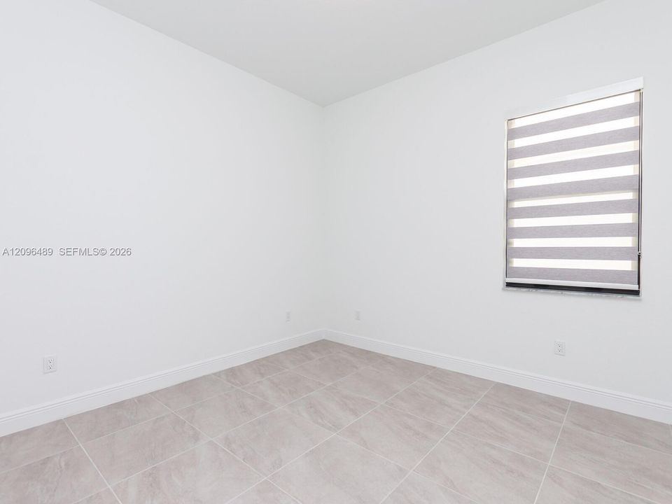 For Rent: $6,490 (3 beds, 2 baths, 2287 Square Feet)