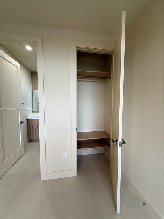 For Rent: $13,000 (5 beds, 4 baths, 0 Square Feet)