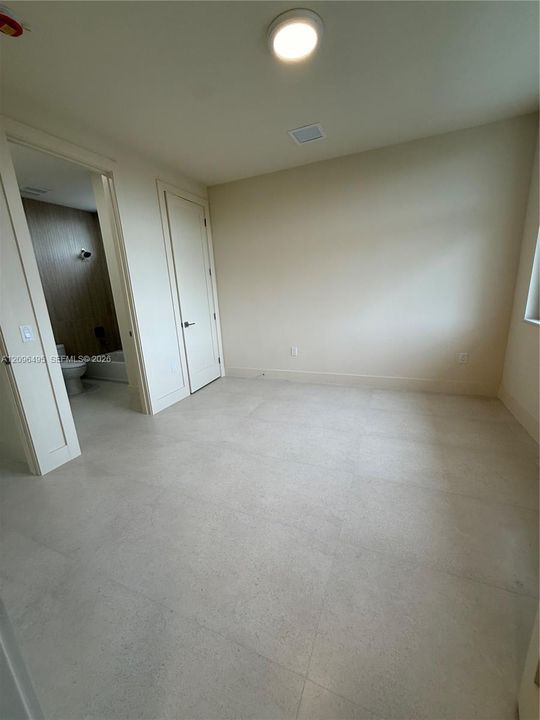 For Rent: $13,000 (5 beds, 4 baths, 0 Square Feet)