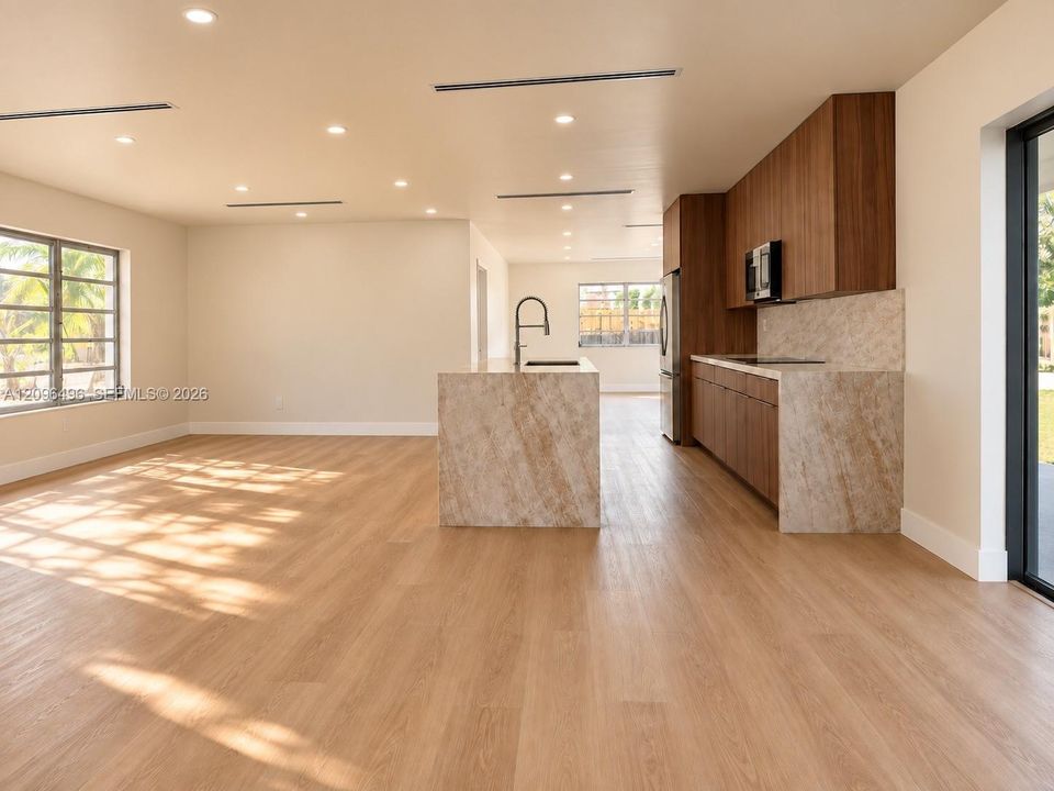For Sale: $775,000 (3 beds, 2 baths, 1919 Square Feet)