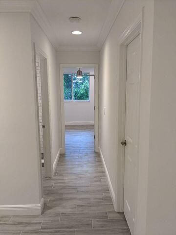 Hallway to Bedrooms 1 & 2