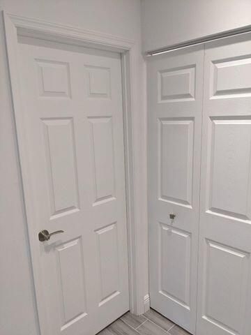 Master Bathroom & Closet