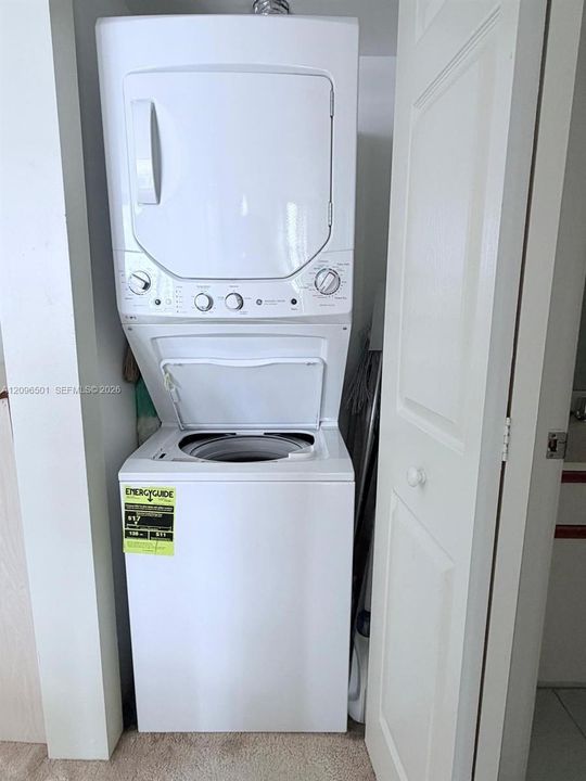 En Venta: $399,000 (2 camas, 2 baños, 1091 Pies cuadrados)