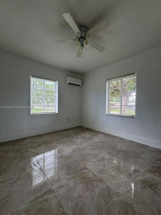 En Renta: $2,000 (2 camas, 1 baños, 27218 Pies cuadrados)
