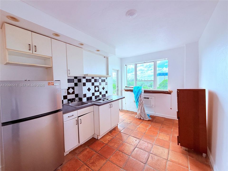 En Venta: $190,000 (0 camas, 1 baños, 220 Pies cuadrados)