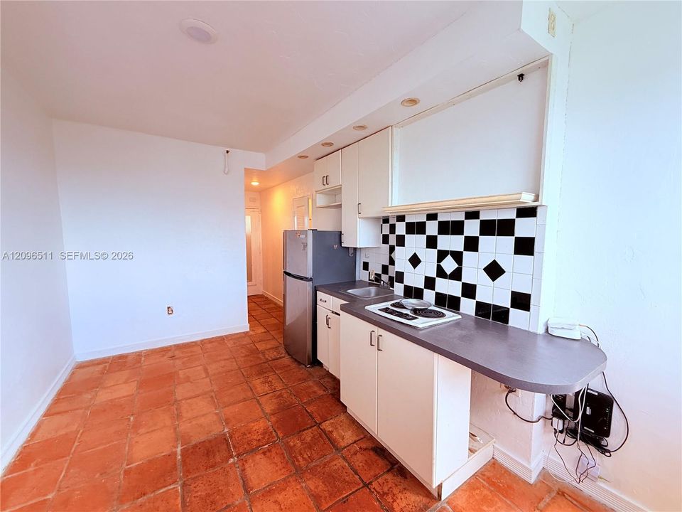 En Venta: $190,000 (0 camas, 1 baños, 220 Pies cuadrados)