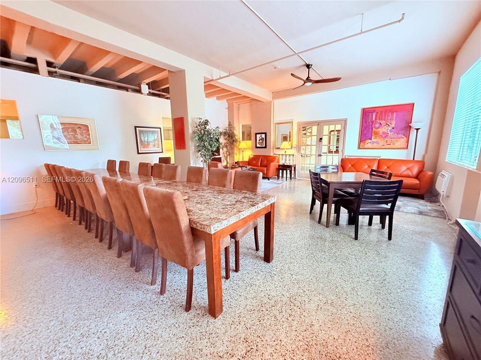 En Venta: $190,000 (0 camas, 1 baños, 220 Pies cuadrados)