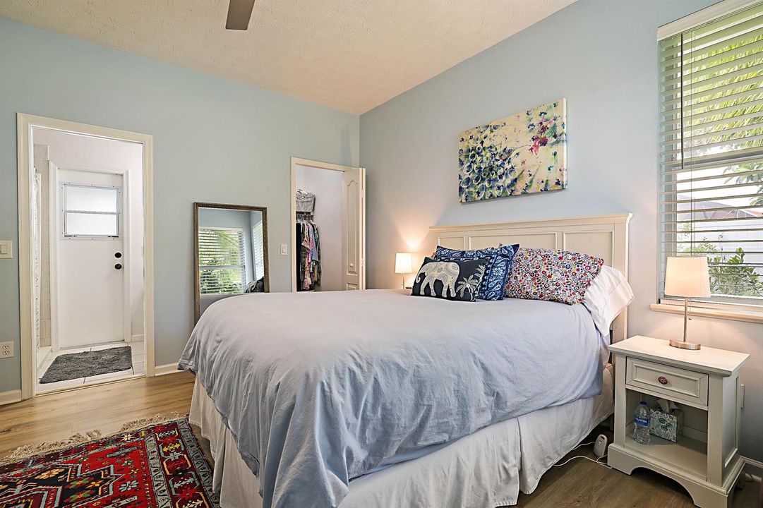 3210 SE Otis Lane -30