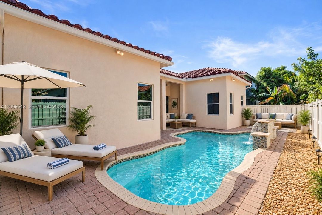 For Sale: $875,000 (4 beds, 2 baths, 2481 Square Feet)