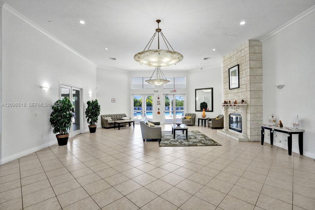 For Sale: $875,000 (4 beds, 2 baths, 2481 Square Feet)