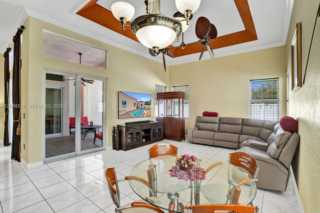 For Sale: $875,000 (4 beds, 2 baths, 2481 Square Feet)