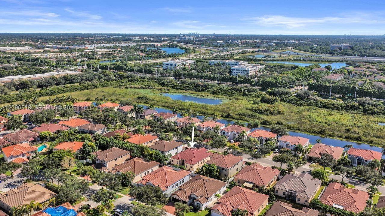 For Sale: $875,000 (4 beds, 2 baths, 2481 Square Feet)