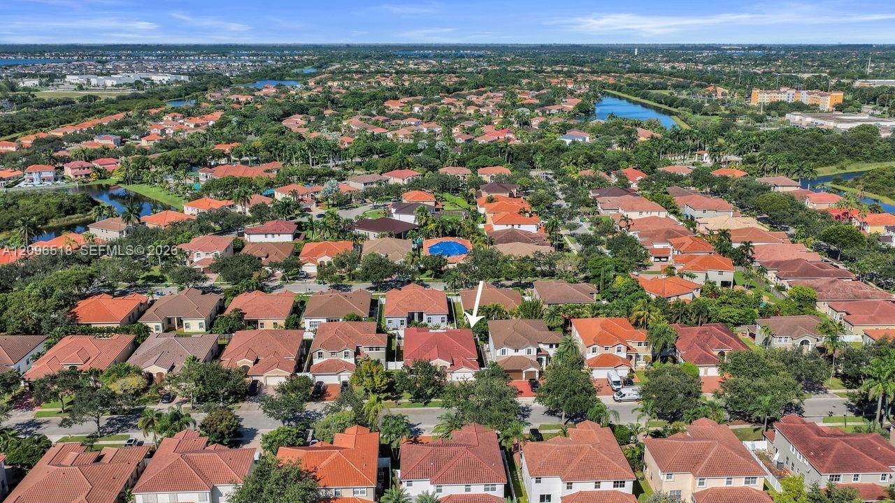 For Sale: $875,000 (4 beds, 2 baths, 2481 Square Feet)