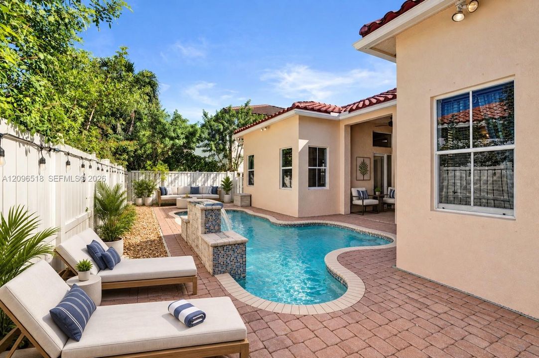 For Sale: $875,000 (4 beds, 2 baths, 2481 Square Feet)
