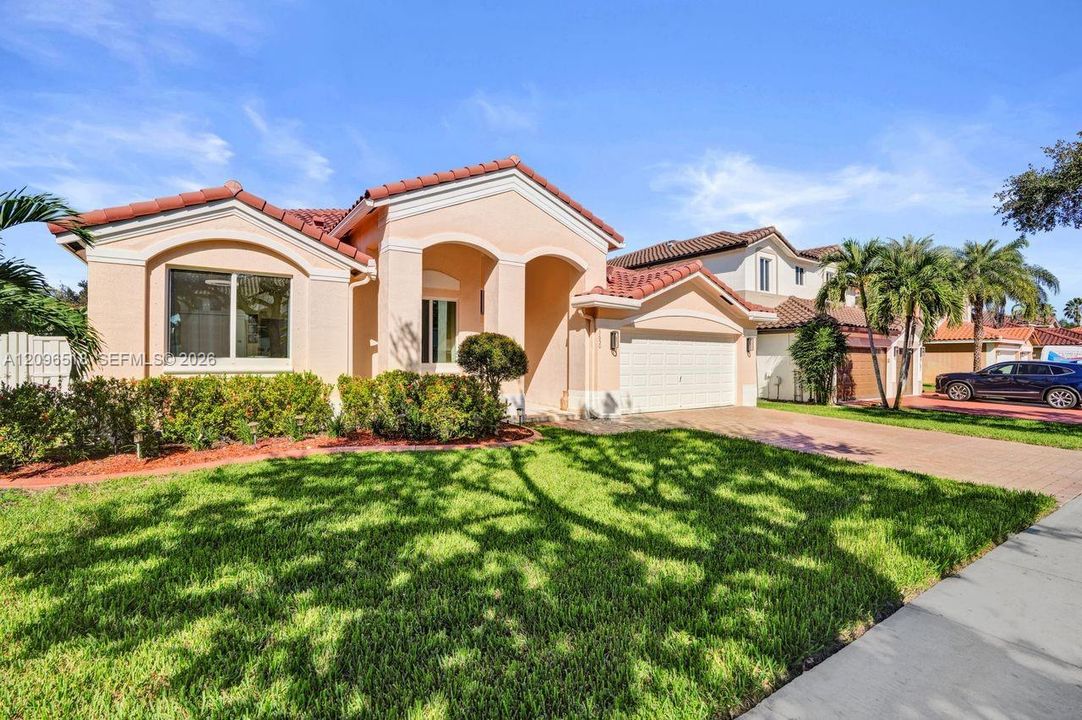 For Sale: $875,000 (4 beds, 2 baths, 2481 Square Feet)