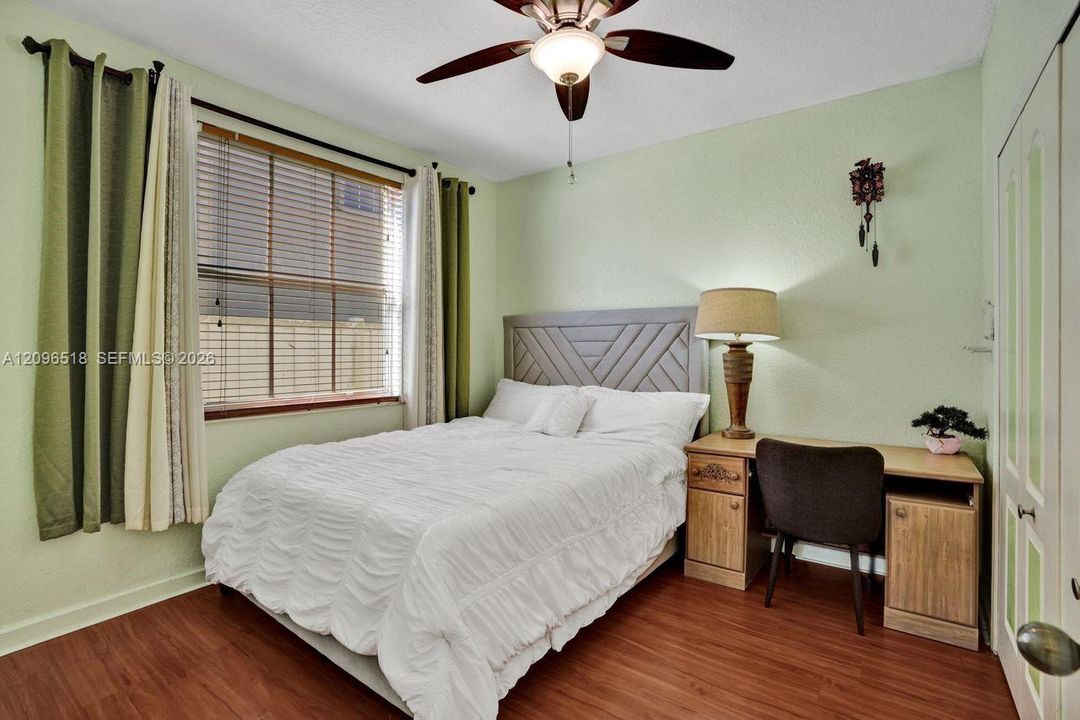 For Sale: $875,000 (4 beds, 2 baths, 2481 Square Feet)