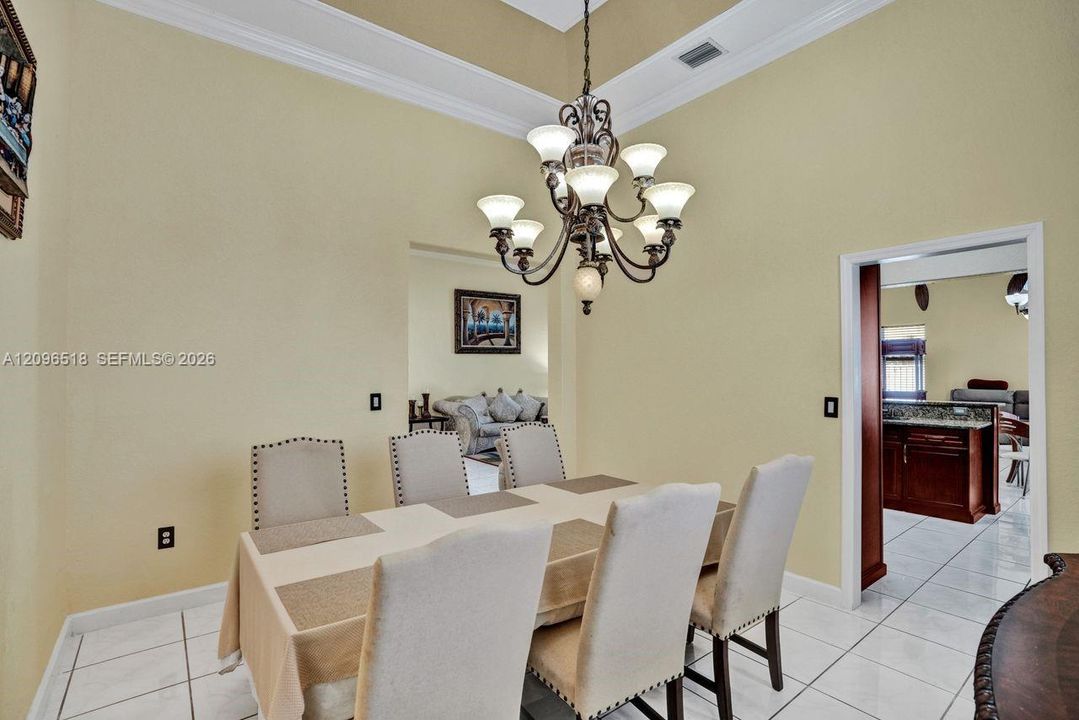 For Sale: $875,000 (4 beds, 2 baths, 2481 Square Feet)