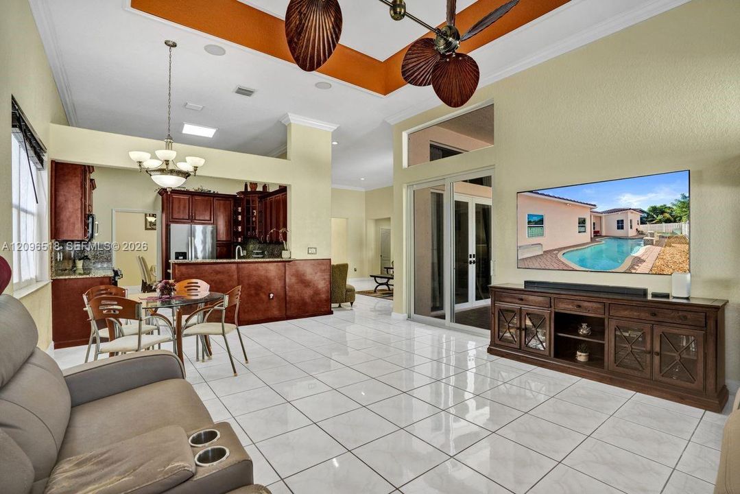For Sale: $875,000 (4 beds, 2 baths, 2481 Square Feet)