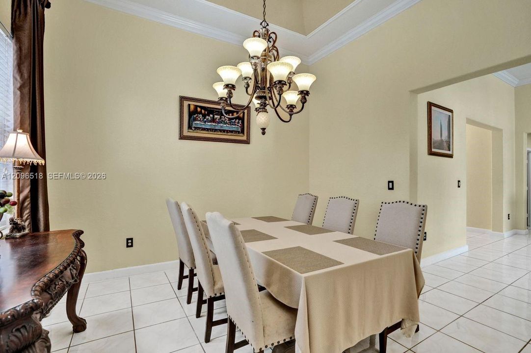 For Sale: $875,000 (4 beds, 2 baths, 2481 Square Feet)