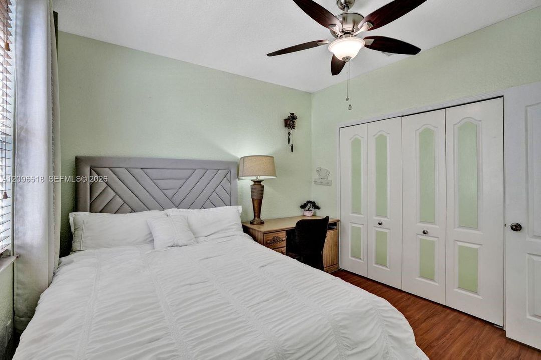 For Sale: $875,000 (4 beds, 2 baths, 2481 Square Feet)