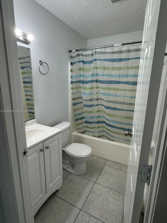 For Rent: $1,600 (2 beds, 2 baths, 744 Square Feet)