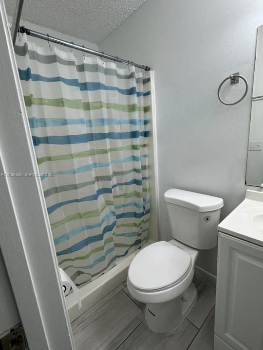 For Rent: $1,600 (2 beds, 2 baths, 744 Square Feet)