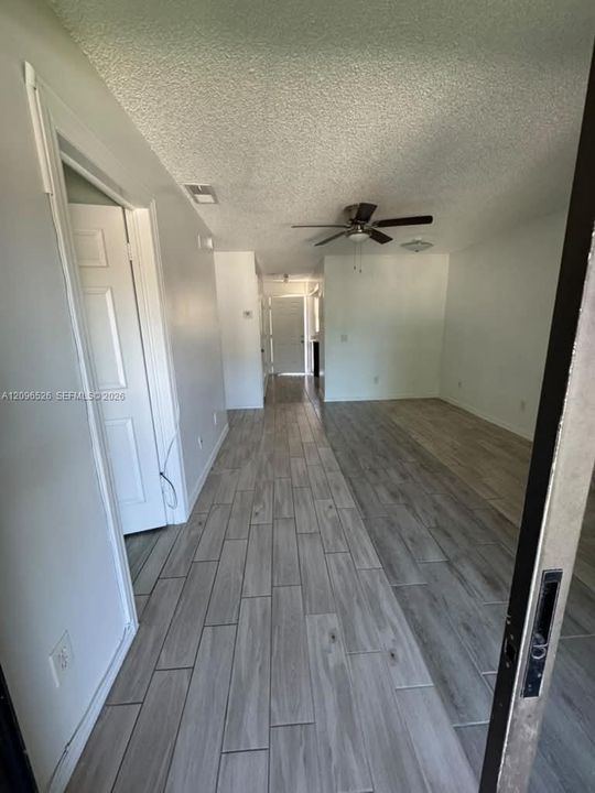 For Rent: $1,600 (2 beds, 2 baths, 744 Square Feet)