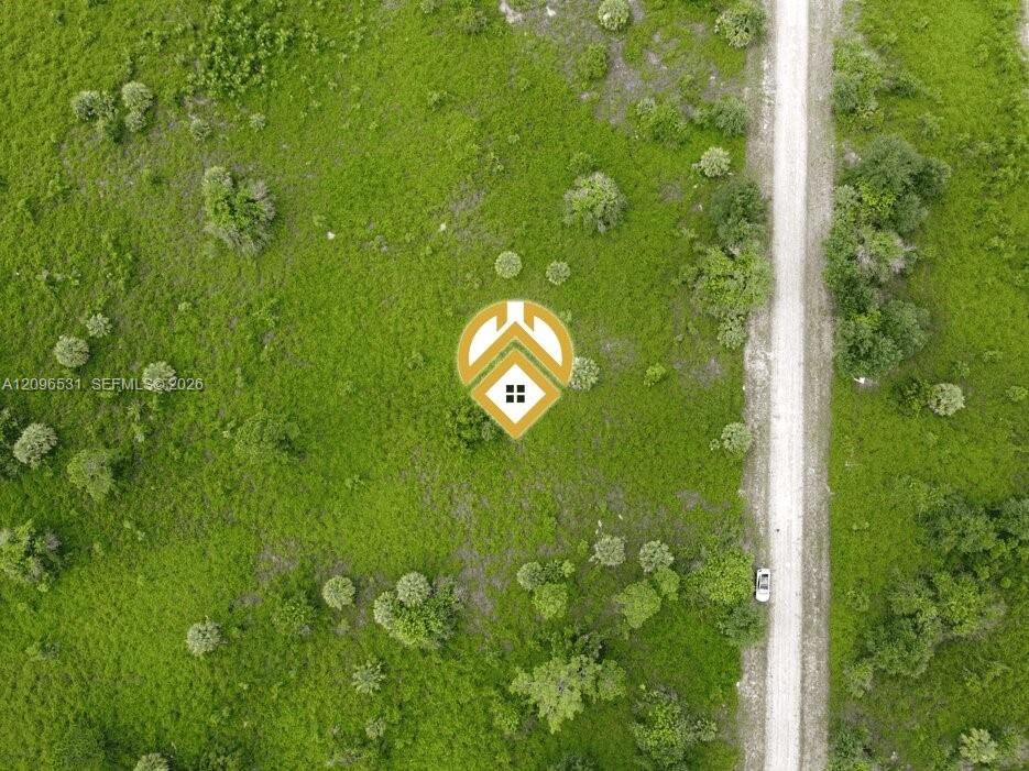待售: $38,000 (0.50 acres)