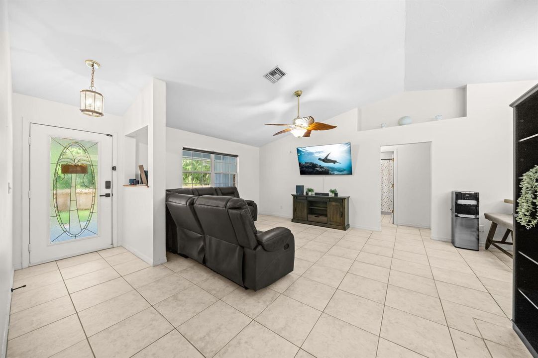 32-web-or-mls-3809-11th-st-sw