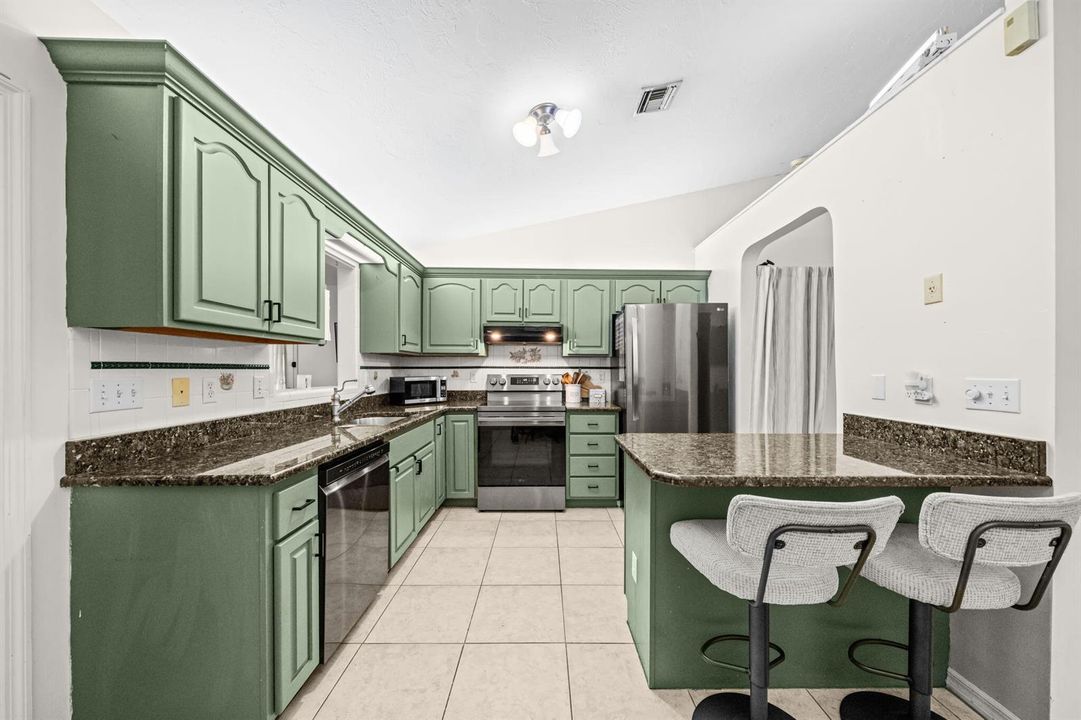 30-web-or-mls-3809-11th-st-sw