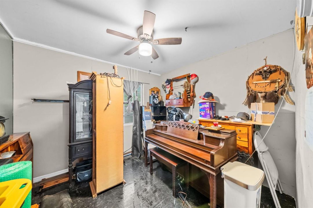 22-web-or-mls-3809-11th-st-sw
