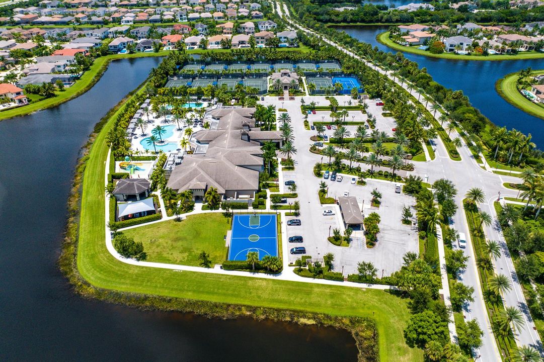 095-9607MoritzWay-DelrayBeach-FL-33446-F