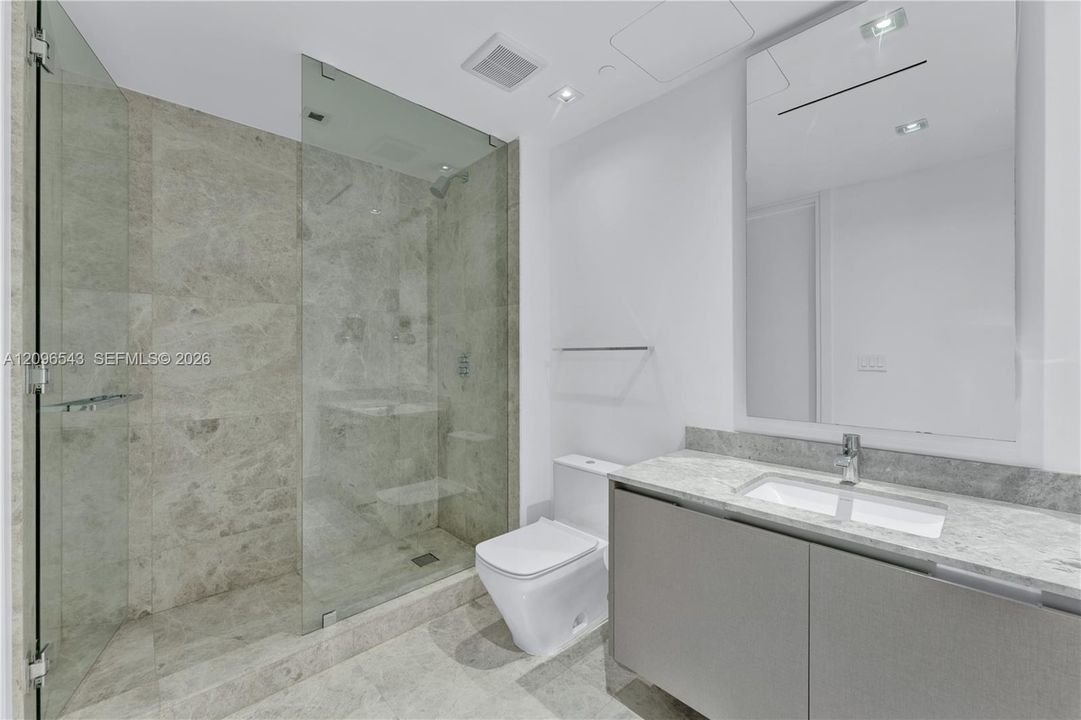 For Sale: $3,500,000 (2 beds, 2 baths, 2044 Square Feet)